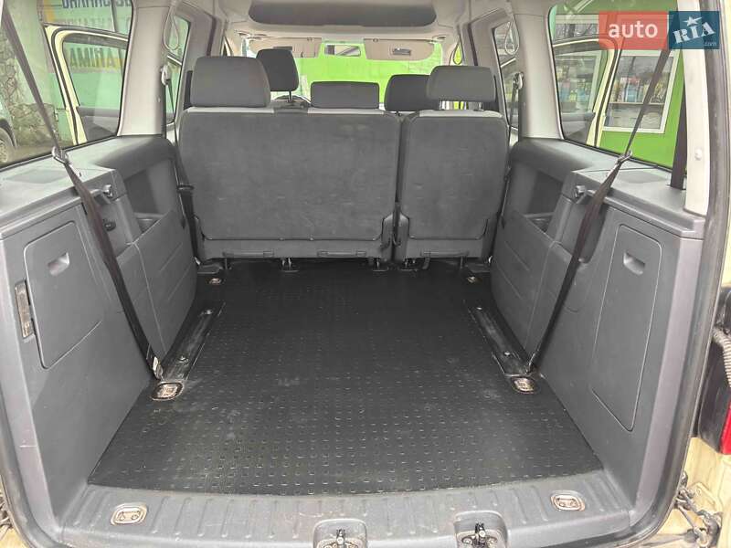 Минивэн Volkswagen Caddy 2011 в Городке фото 6 Минивэн Volkswagen Caddy 2011 в Городке