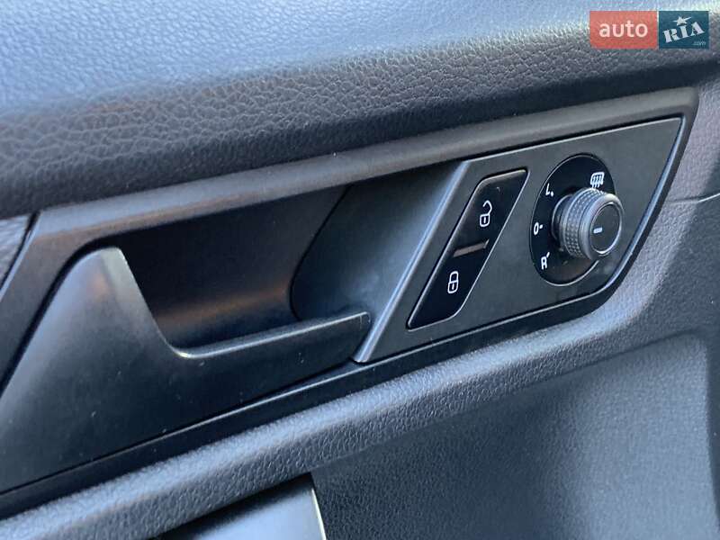 Мінівен Volkswagen Caddy 2017 в Бердичеві