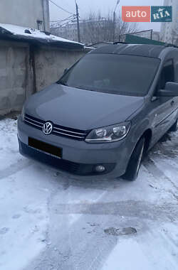 Вантажний фургон Volkswagen Caddy 2014 в Києві