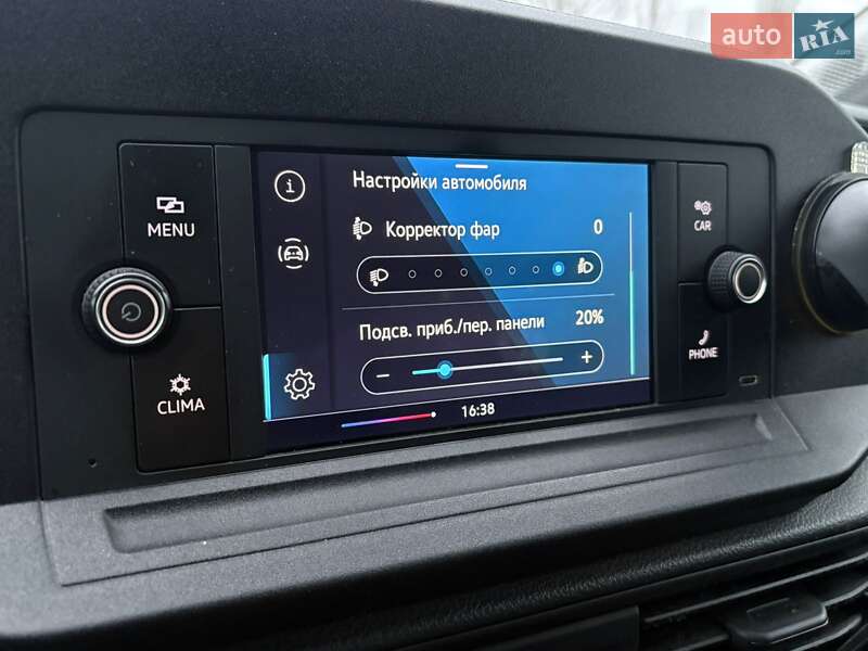 Грузовой фургон Volkswagen Caddy 2022 в Киеве