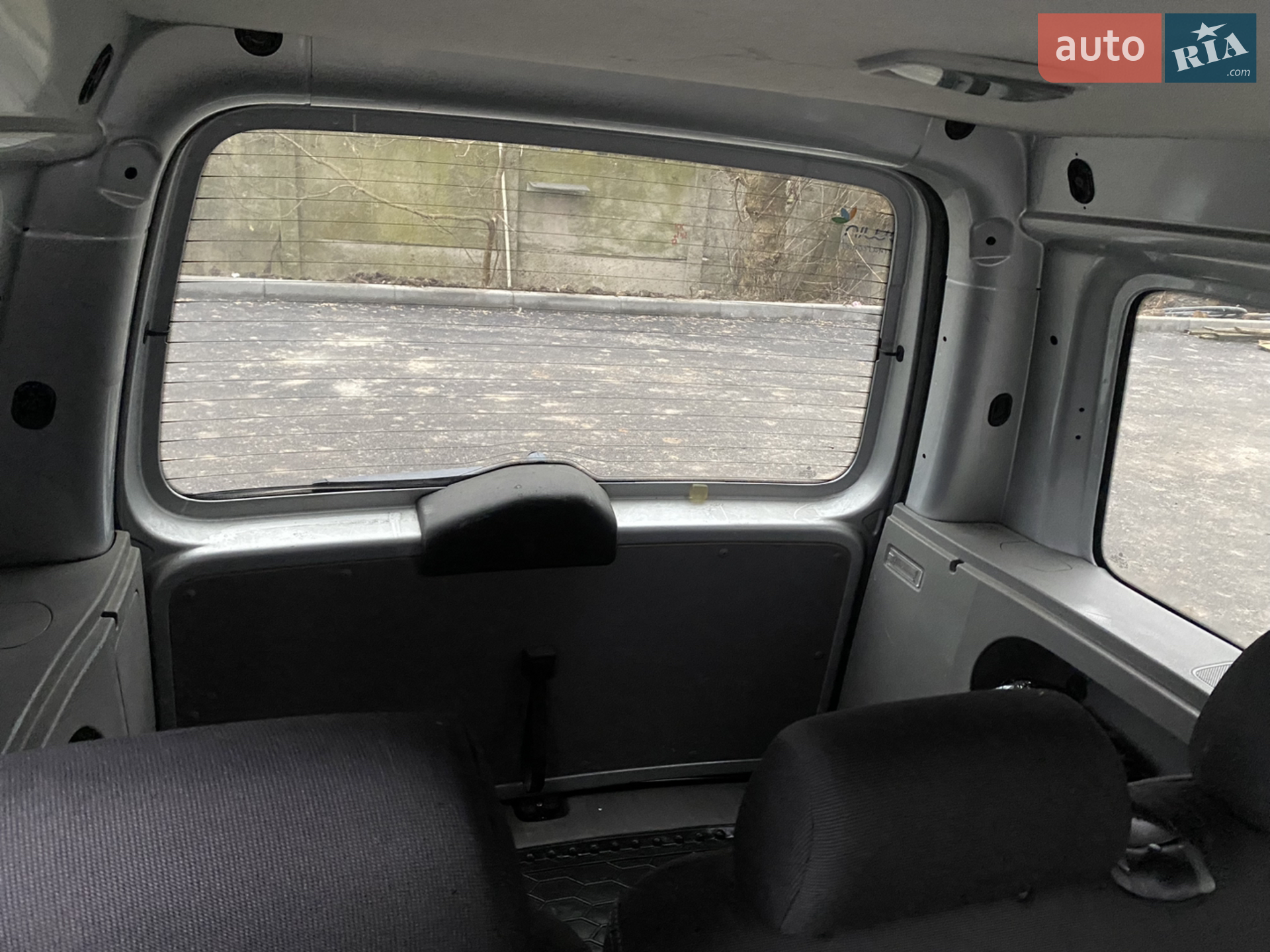 2010 Volkswagen Caddy - мініатюра 11