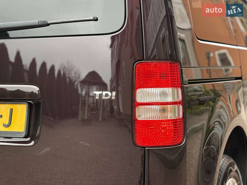 Мінівен Volkswagen Caddy 2013 в Стрию