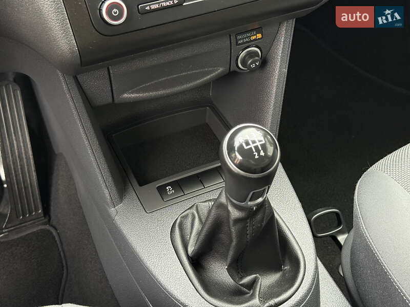 Мінівен Volkswagen Caddy 2013 в Стрию