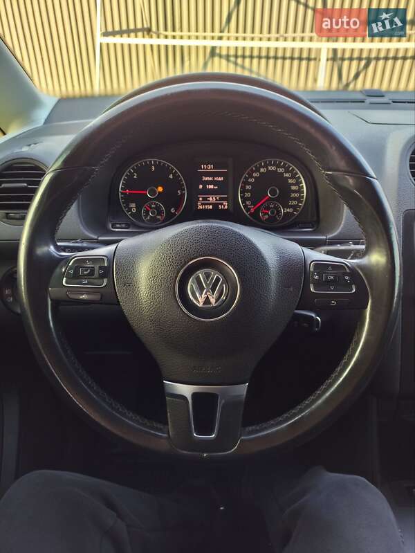 Минивэн Volkswagen Caddy 2012 в Черновцах