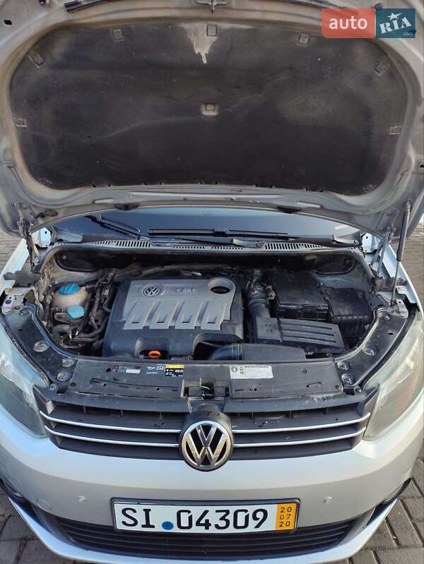 Минивэн Volkswagen Caddy 2012 в Черновцах