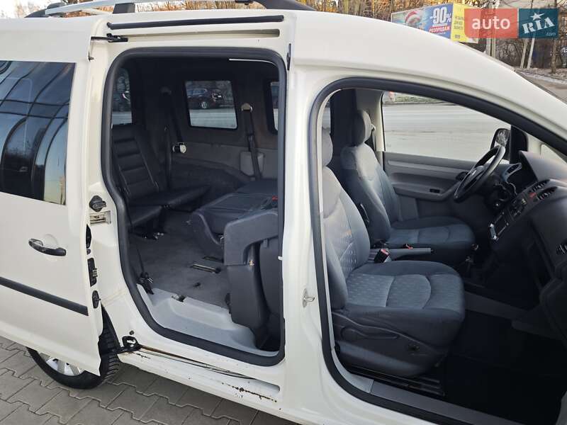 Минивэн Volkswagen Caddy 2008 в Ровно фото 15 Минивэн Volkswagen Caddy 2008 в Ровно