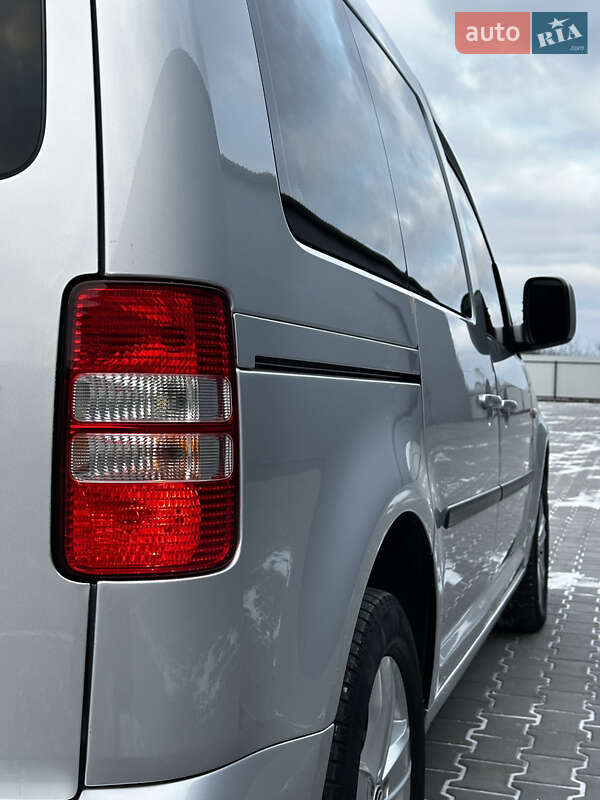 Мінівен Volkswagen Caddy 2015 в Кропивницькому