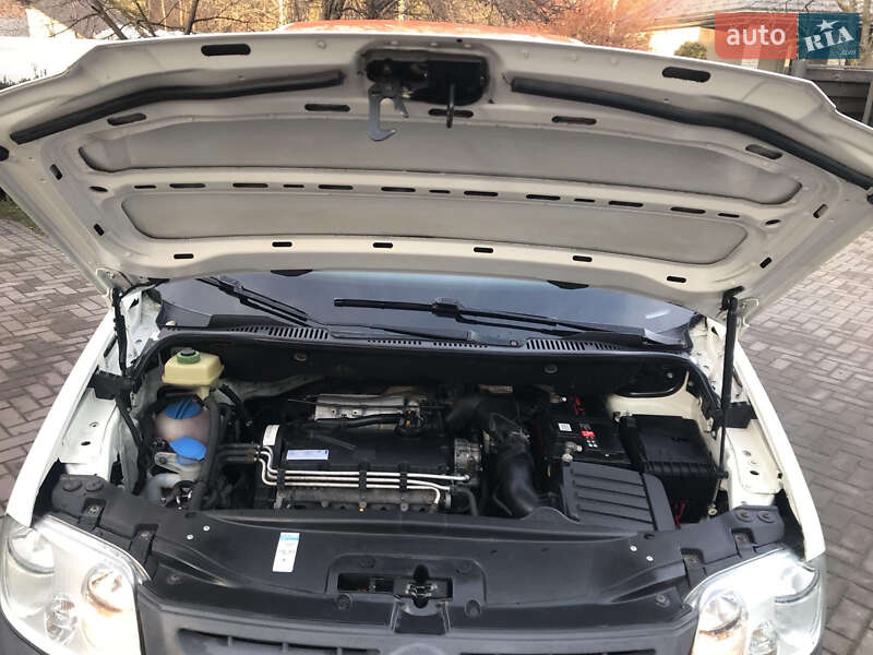 Минивэн Volkswagen Caddy 2007 в Дубно фото 21 Минивэн Volkswagen Caddy 2007 в Дубно