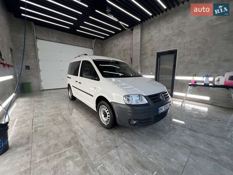 Мінівен Volkswagen Caddy 2008 в Рівному