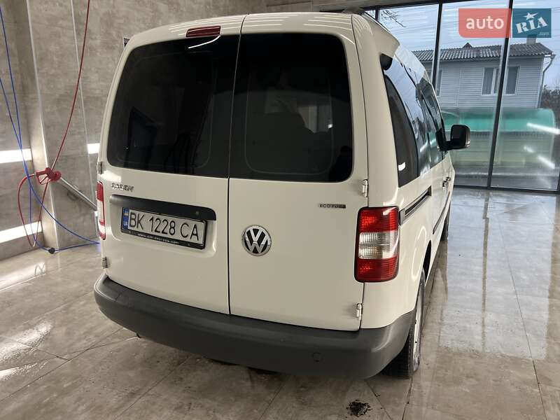 Мінівен Volkswagen Caddy 2008 в Рівному
