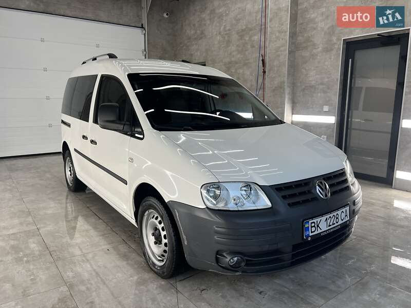 Мінівен Volkswagen Caddy 2008 в Рівному