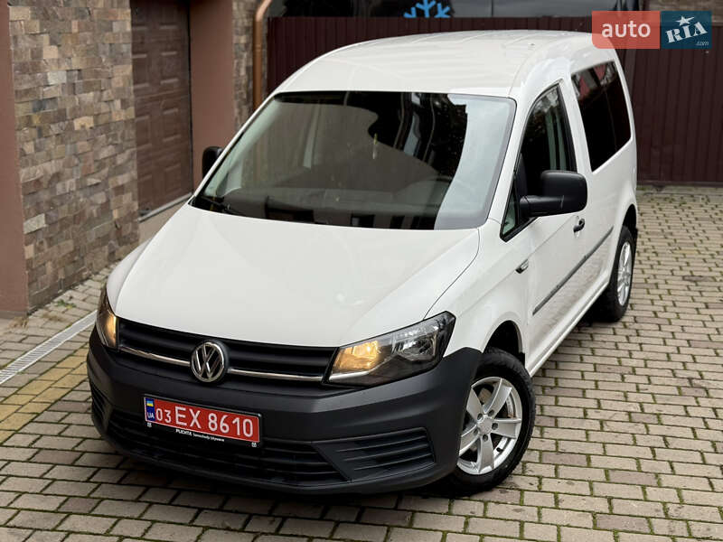 Мінівен Volkswagen Caddy 2017 в Ужгороді