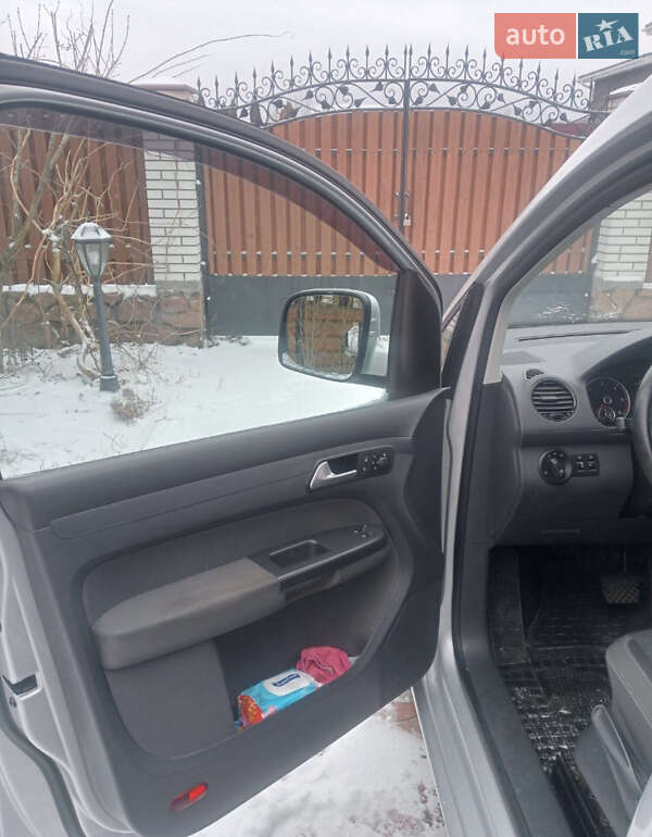 Мінівен Volkswagen Caddy 2015 в Броварах