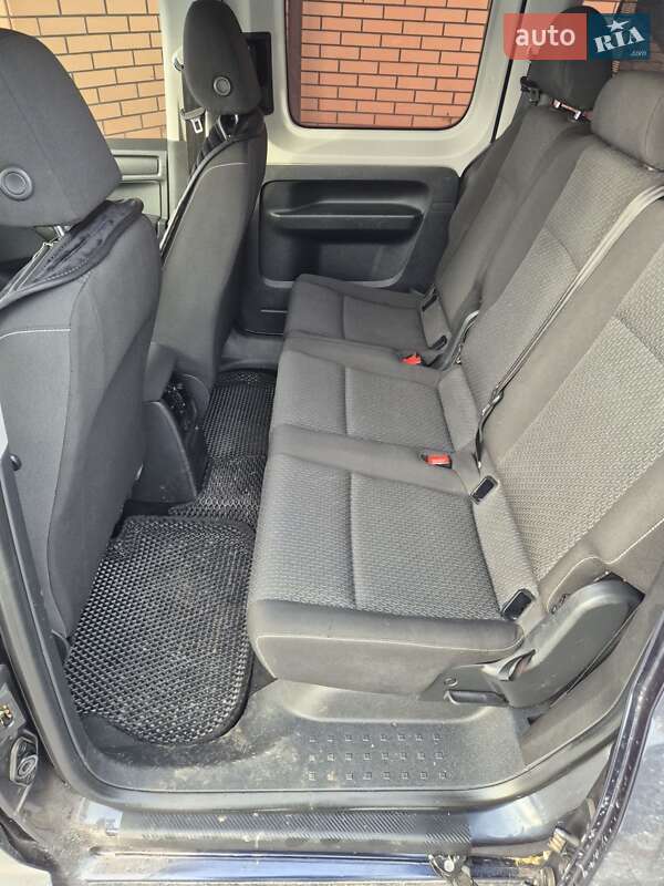 Мінівен Volkswagen Caddy 2016 в Рокитному