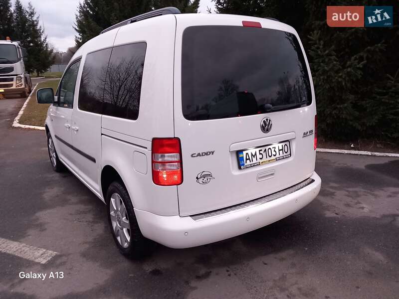 Volkswagen Caddy 2012