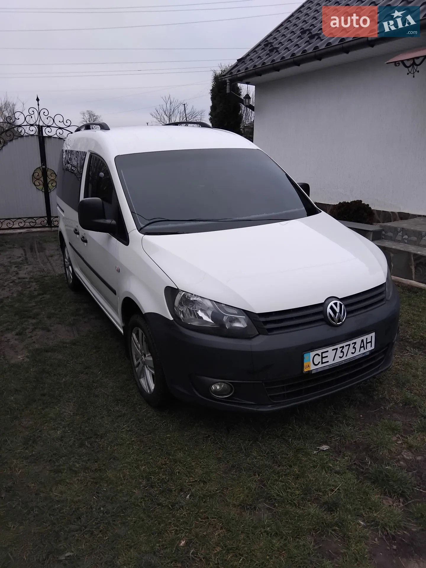 2011 Volkswagen Caddy - фото 1