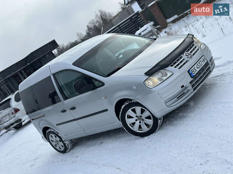 Мінівен Volkswagen Caddy 2010 в Іваничах