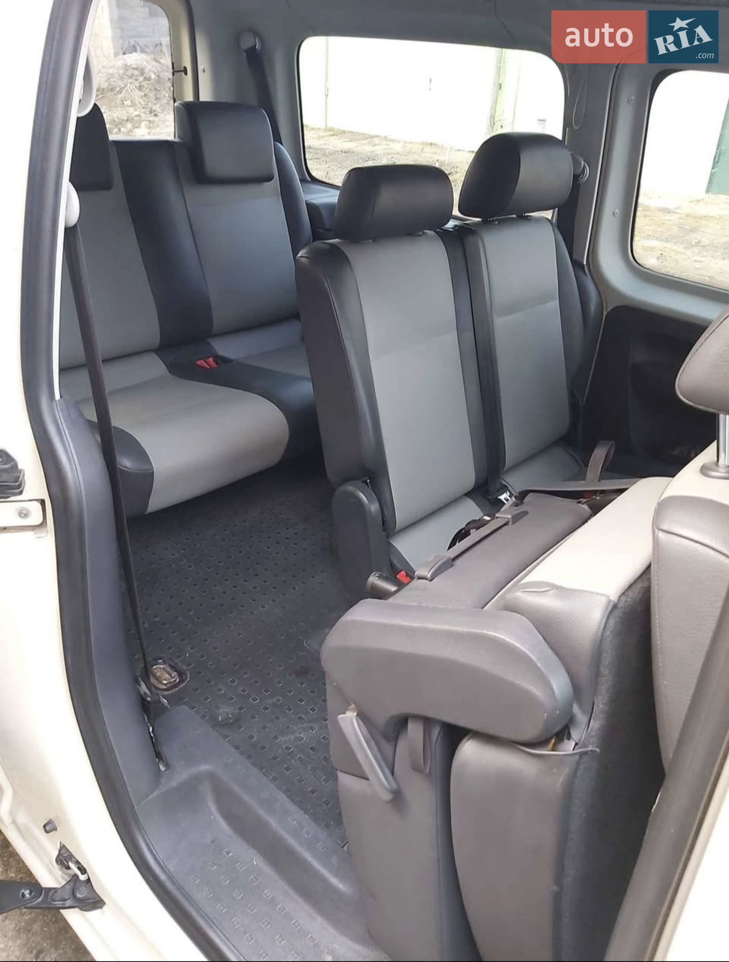 2011 Volkswagen Caddy - мініатюра 4