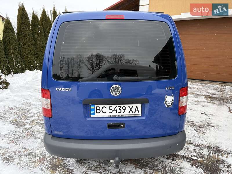 Минивэн Volkswagen Caddy 2006 в Судовой Вишне
