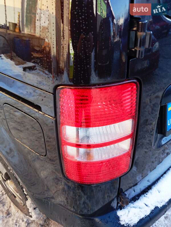 Мінівен Volkswagen Caddy 2011 в Чернігові