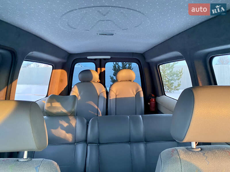 Минивэн Volkswagen Caddy 2008 в Киеве