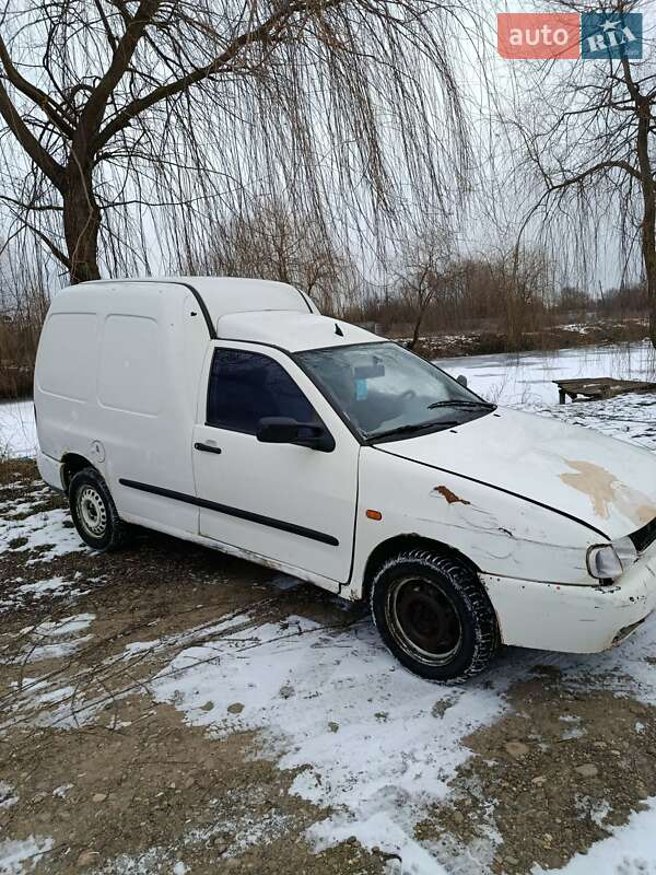 Вантажний фургон Volkswagen Caddy 1996 в Чернівцях