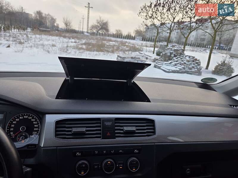 Минивэн Volkswagen Caddy 2019 в Нововолынске