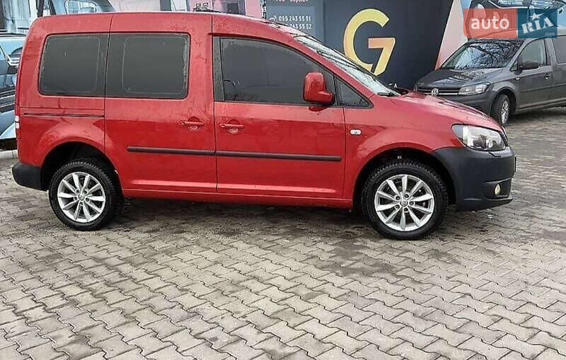 Volkswagen Caddy 2011