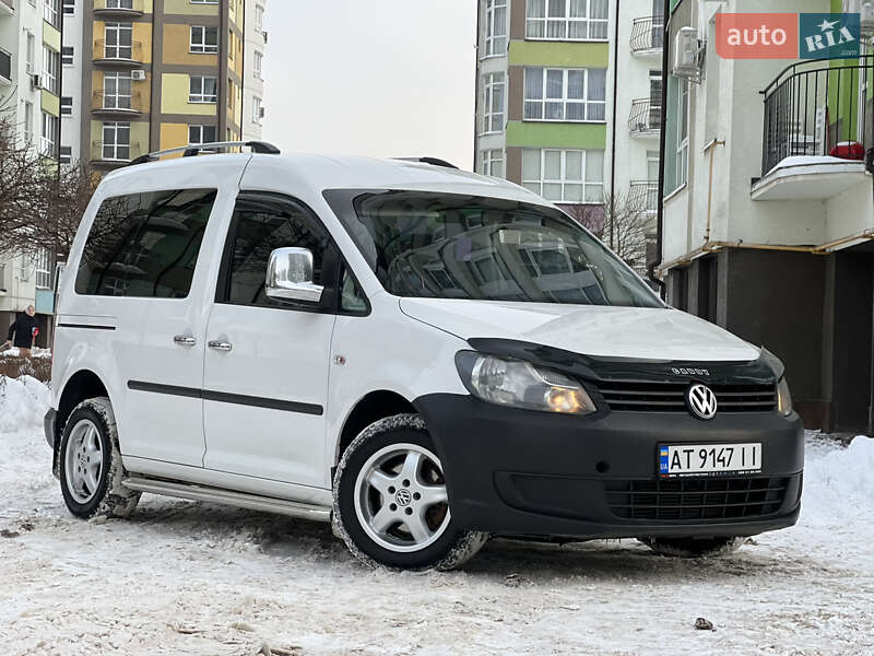 Volkswagen Caddy 2011