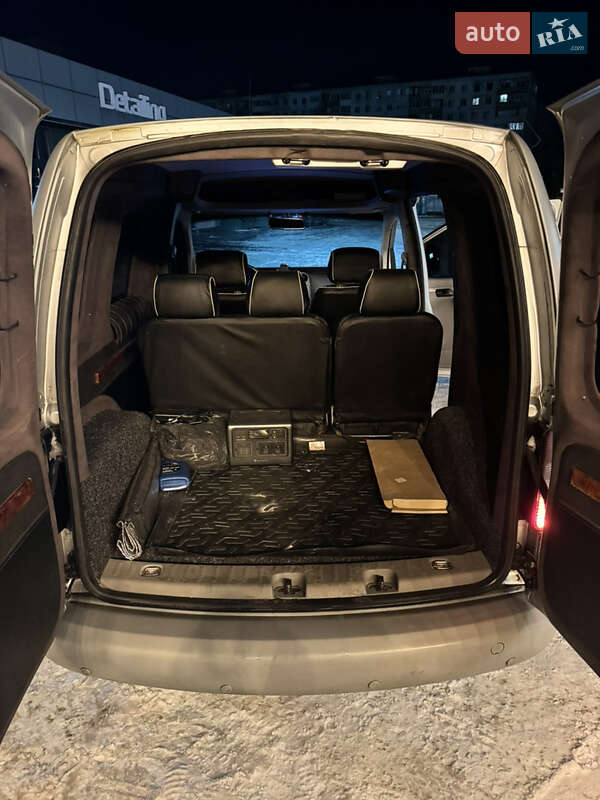 Минивэн Volkswagen Caddy 2009 в Одессе