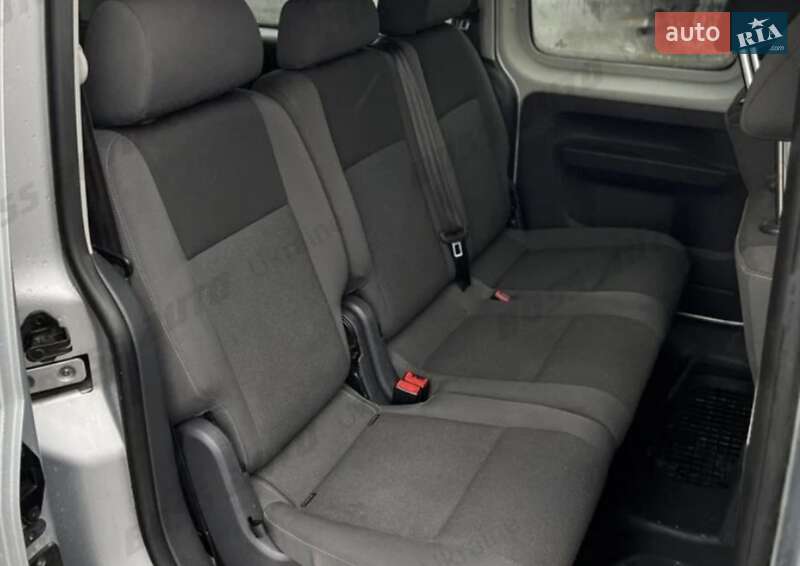 Минивэн Volkswagen Caddy 2015 в Виноградове