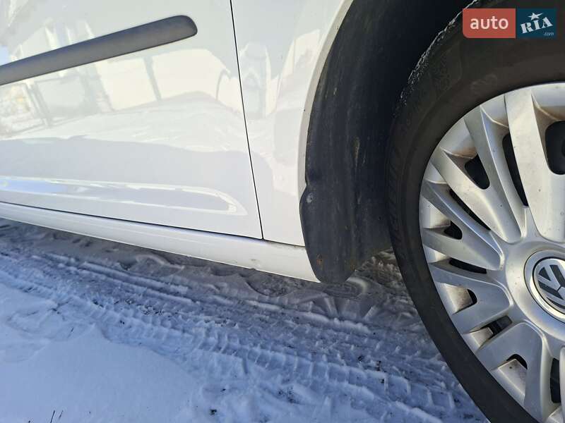 Минивэн Volkswagen Caddy 2015 в Луцке