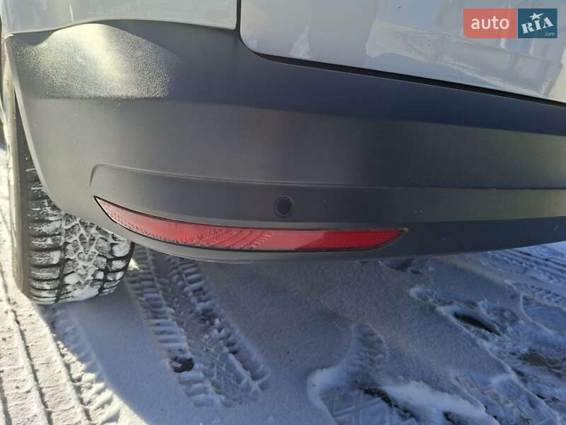 Минивэн Volkswagen Caddy 2015 в Луцке