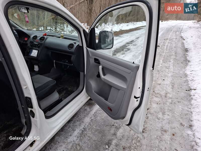 Минивэн Volkswagen Caddy 2005 в Литине