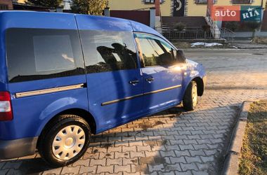 Мінівен Volkswagen Caddy 2008 в Новояворівську