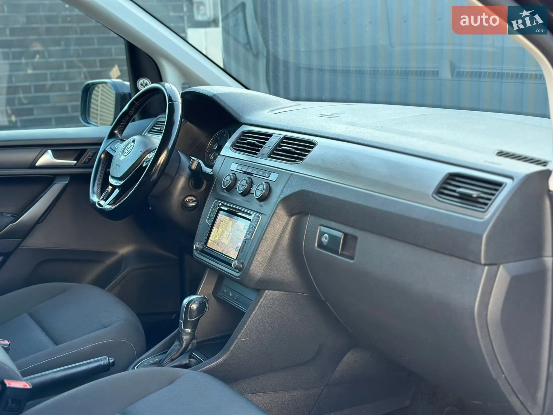 2017 Volkswagen Caddy - мініатюра 38