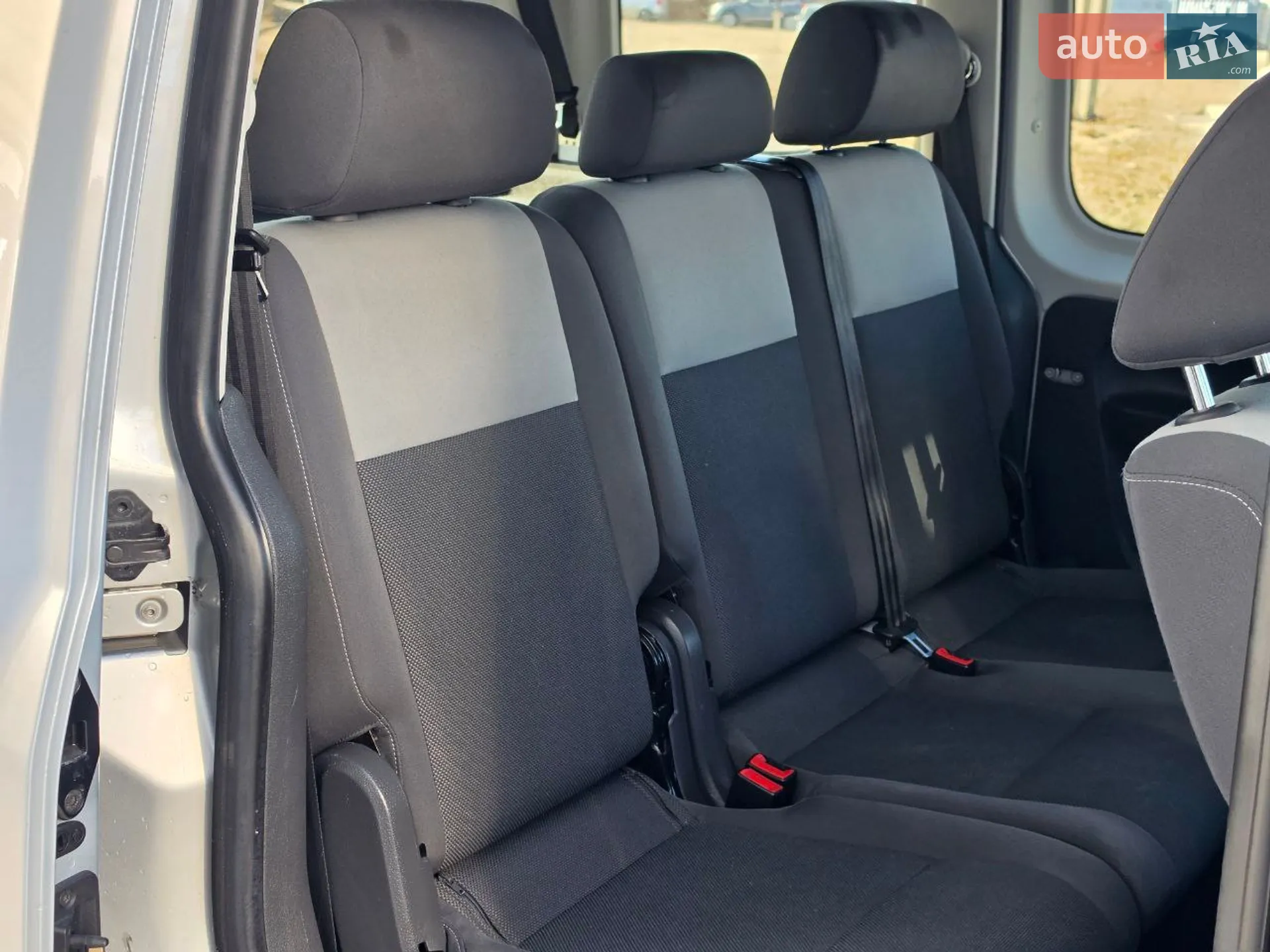 2011 Volkswagen Caddy - мініатюра 30