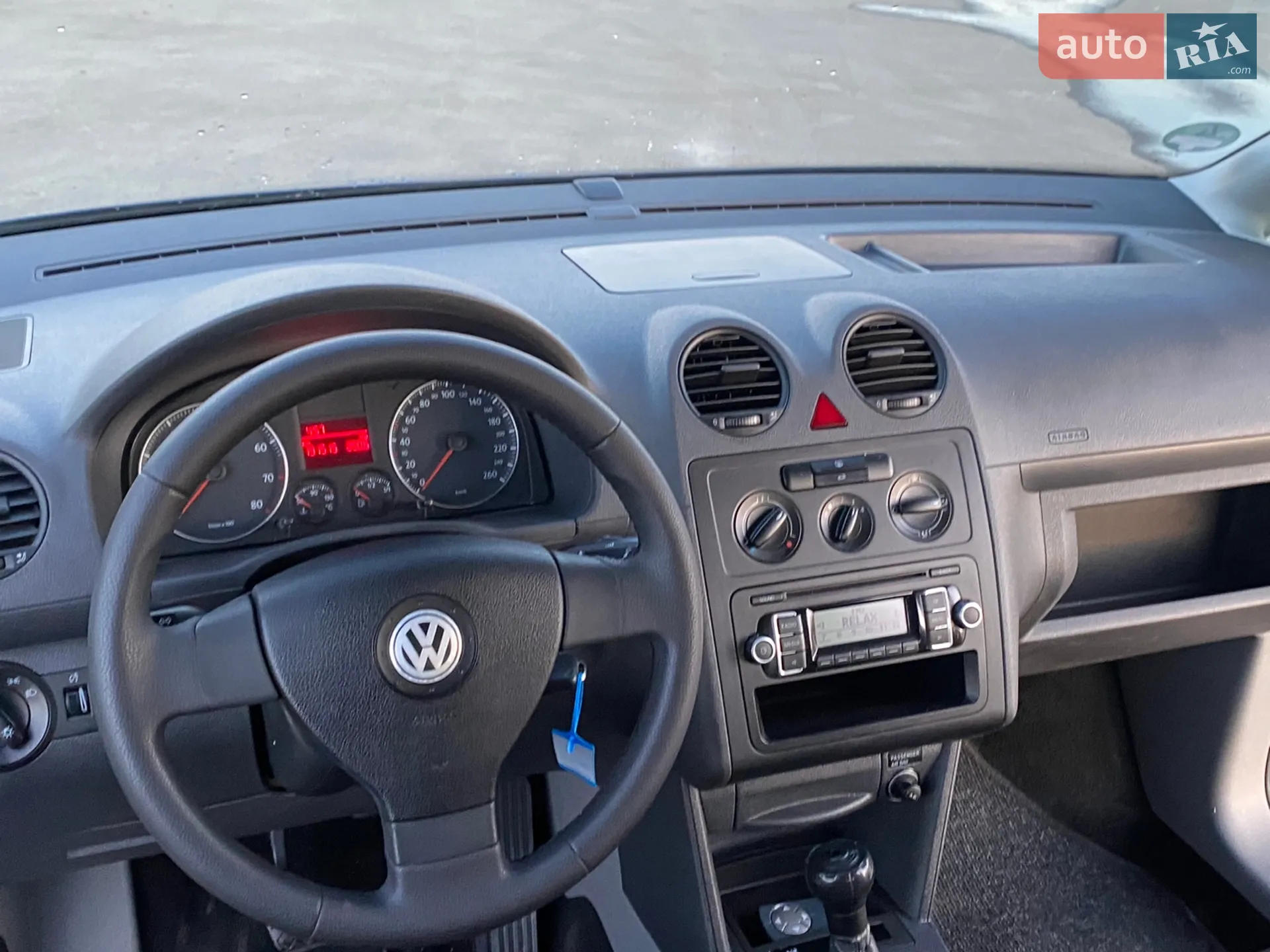 2010 Volkswagen Caddy - мініатюра 24