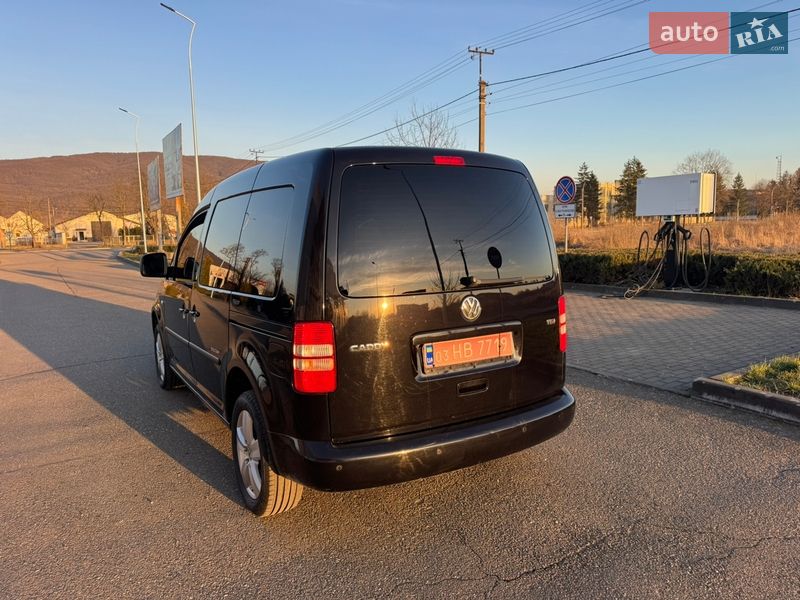 Минивэн Volkswagen Caddy 2014 в Виноградове