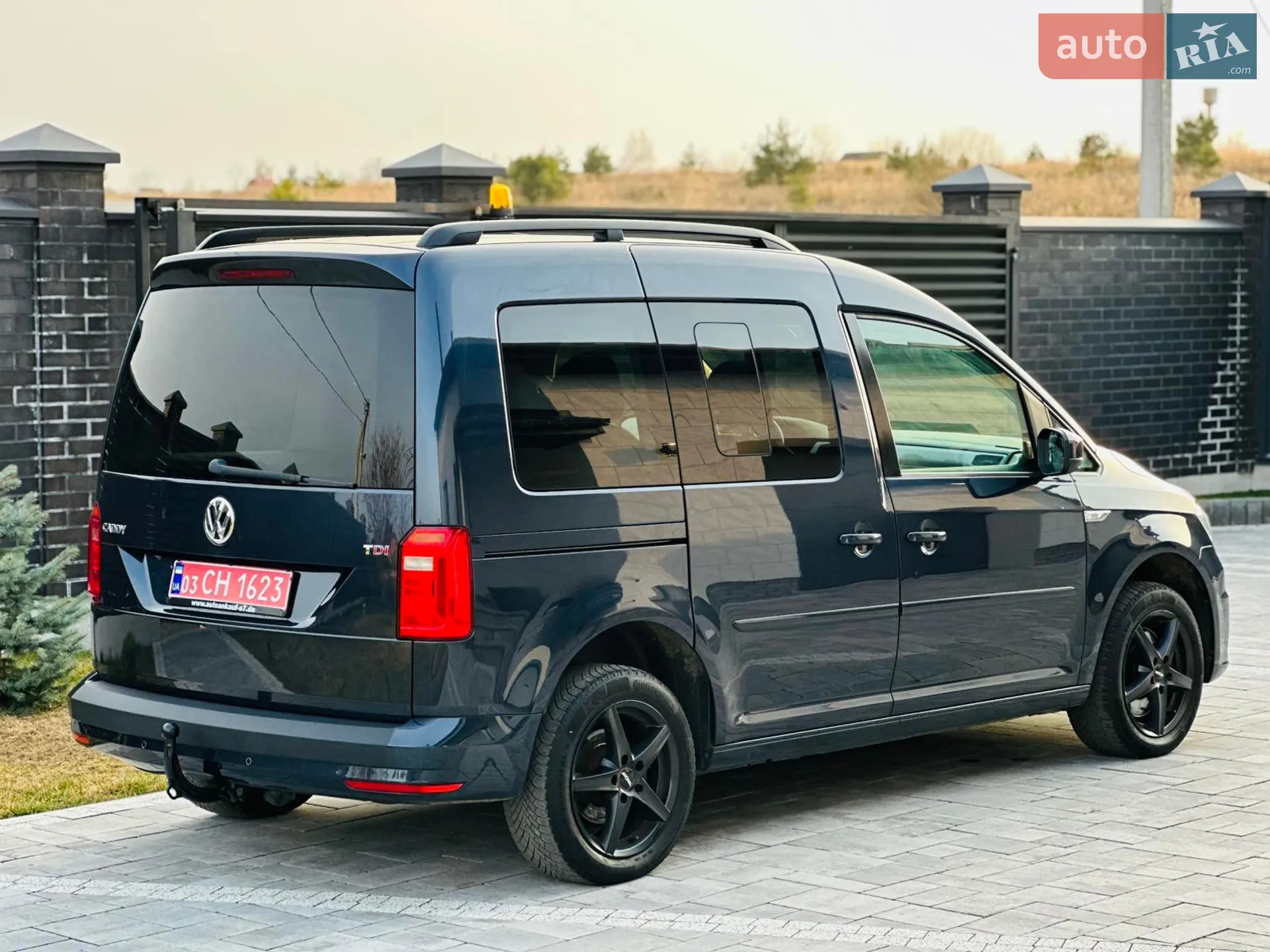 2017 Volkswagen Caddy - мініатюра 10