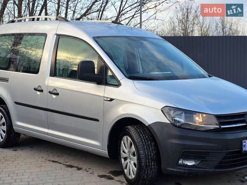 Минивэн Volkswagen Caddy 2017 в Ровно