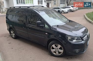 Мінівен Volkswagen Caddy 2013 в Коростені