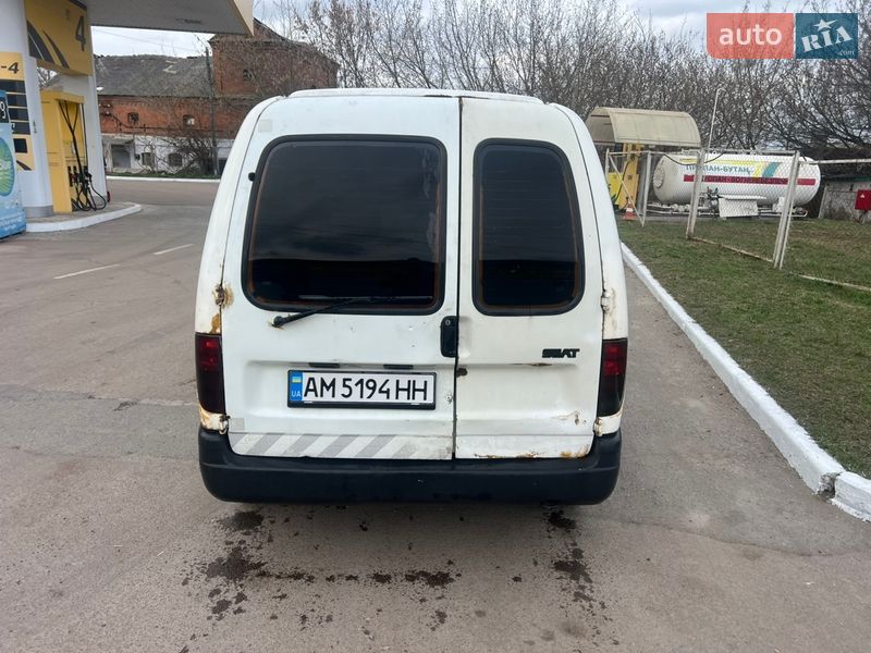 Минивэн Volkswagen Caddy 2003 в Житомире