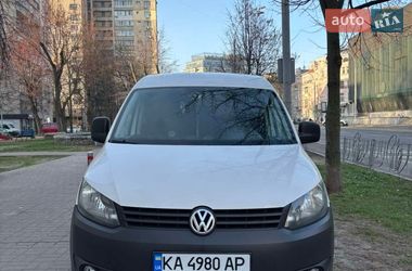 Грузовой фургон Volkswagen Caddy 2013 в Киеве