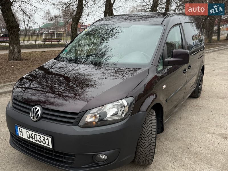 Volkswagen Caddy 2011