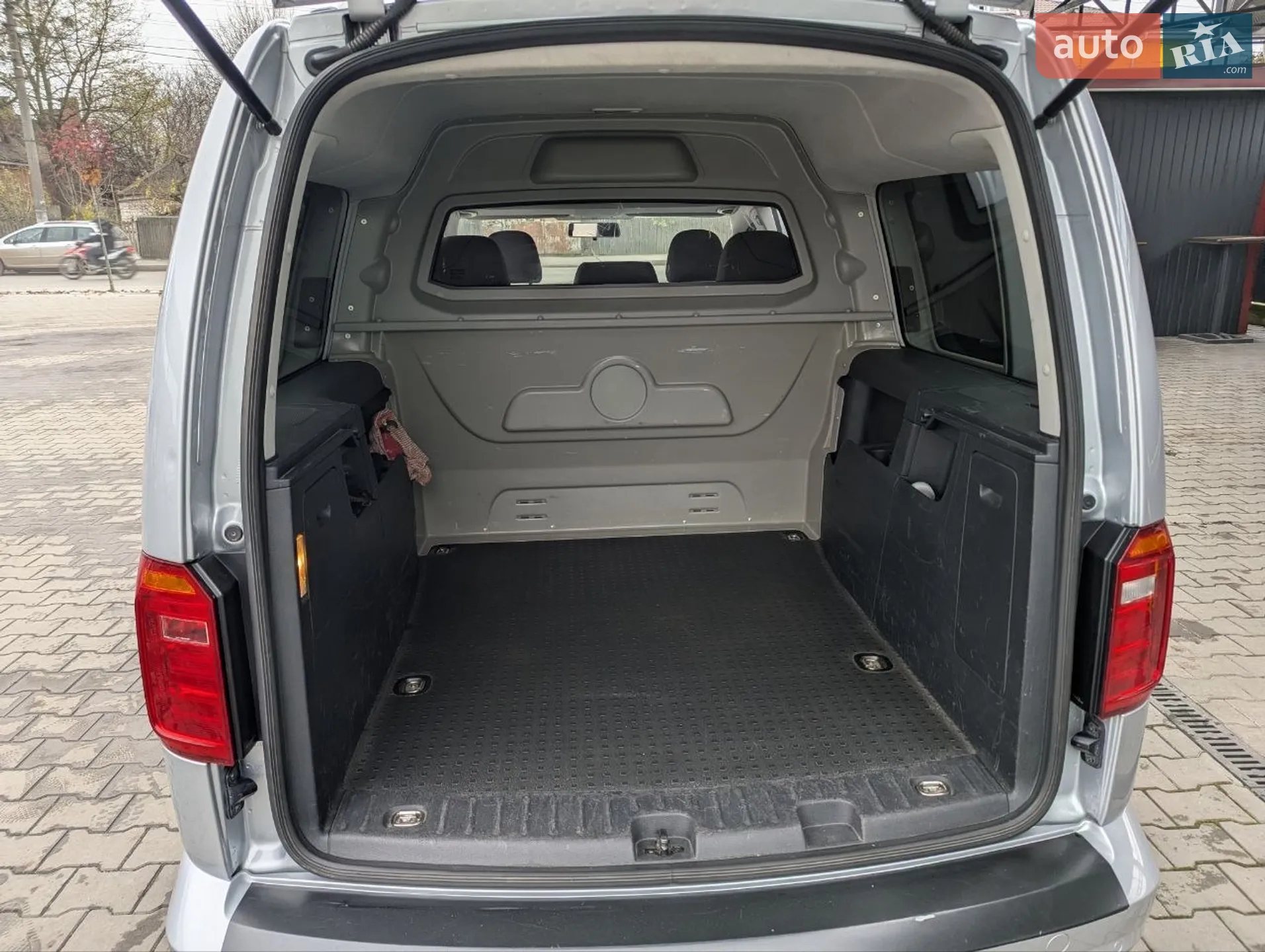 2018 Volkswagen Caddy - мініатюра 13