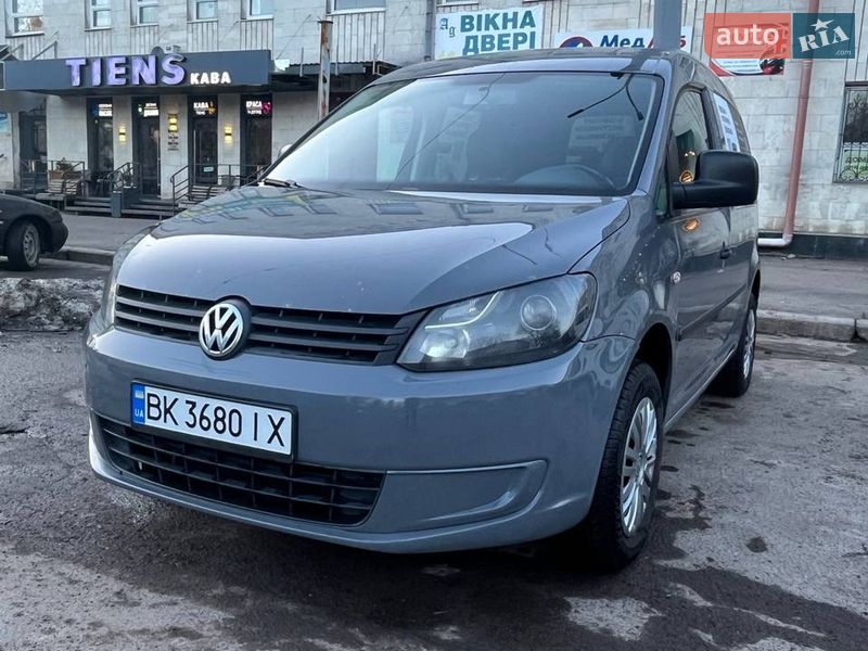 Volkswagen Caddy 2011