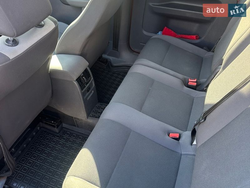 Минивэн Volkswagen Caddy 2013 в Броварах