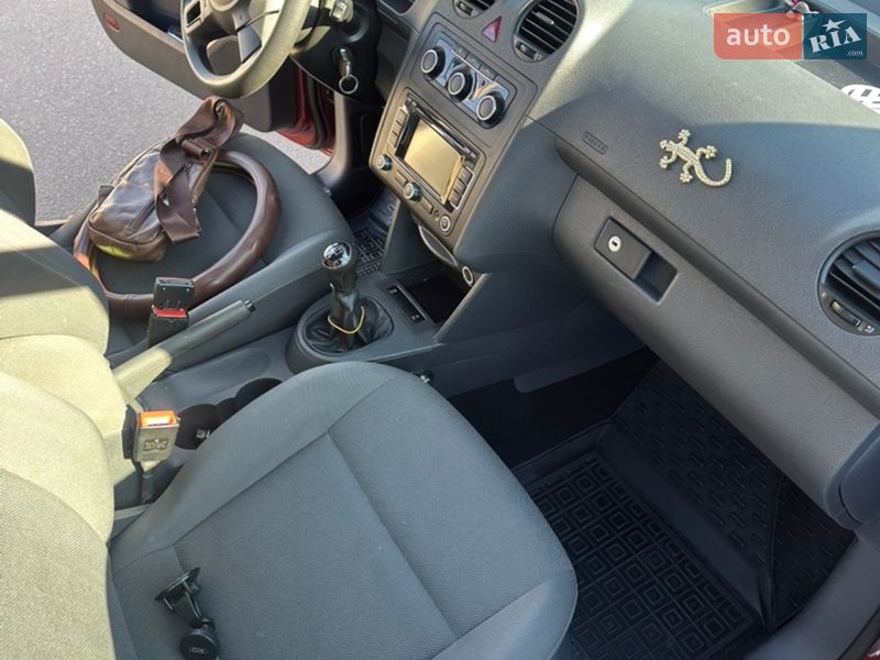 Минивэн Volkswagen Caddy 2013 в Броварах