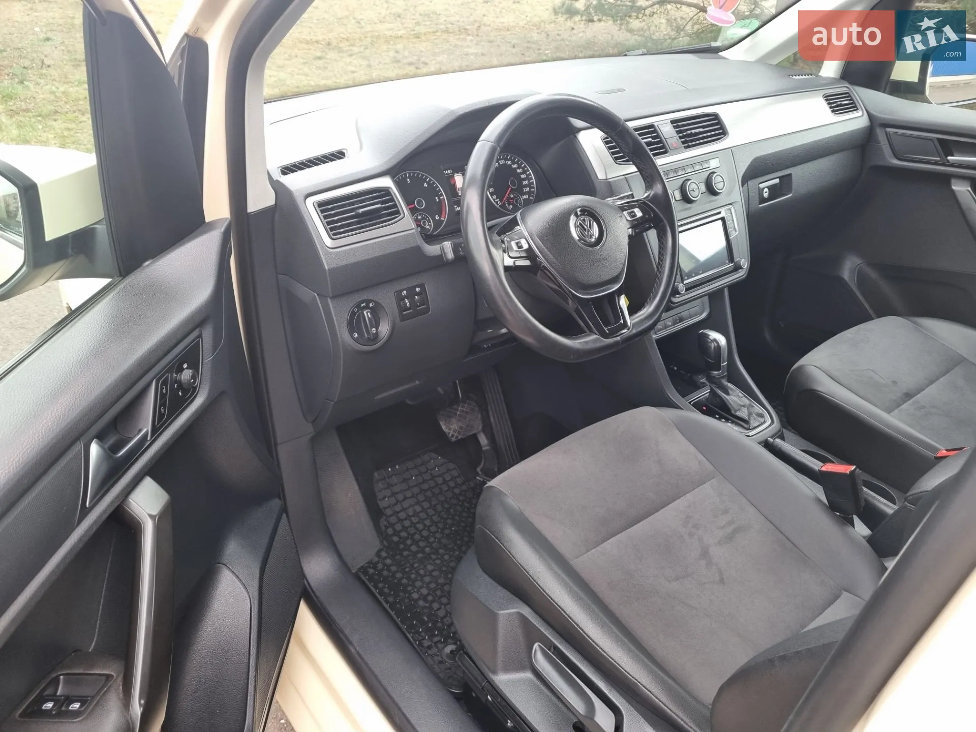 2017 Volkswagen Caddy - мініатюра 4